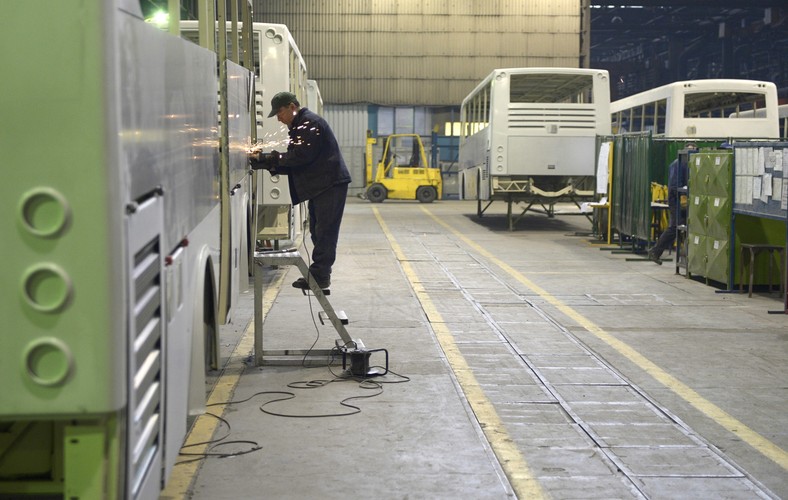 Nowy właściciel zadeklarował przejęcie wszystkich pracowników. Obecnie w zakładzie zatrudnionych jest  ok. 360 osób. <br><br>fot. (mr) PAP/Darek Delmanowicz