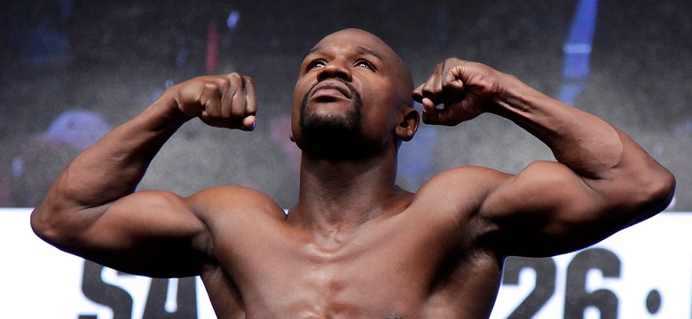 Oficjalnie: Mayweather i McGregor sprzedali 4,3 mln PPV