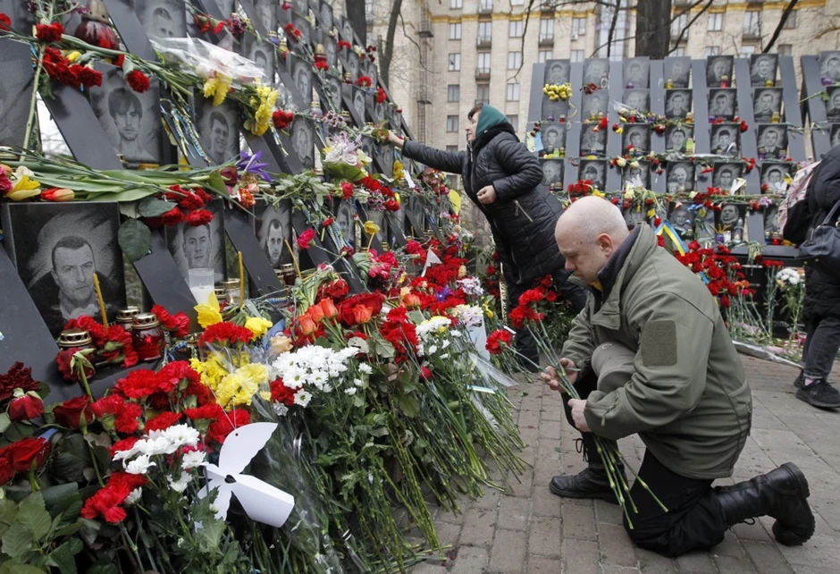 Memorijal žrtvama antivladinih protesta 2014. na Majdanu u Kijevu na šestu godišnjicu 20. februara 2020.
