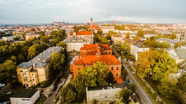 Wystawa Wesoła - wczoraj i dziś prezentuje niezwykłe dzieje krakowskiej dzielnicy medycznej. Rozpoczyna się 17 listopada w Muzeum Fotografii 