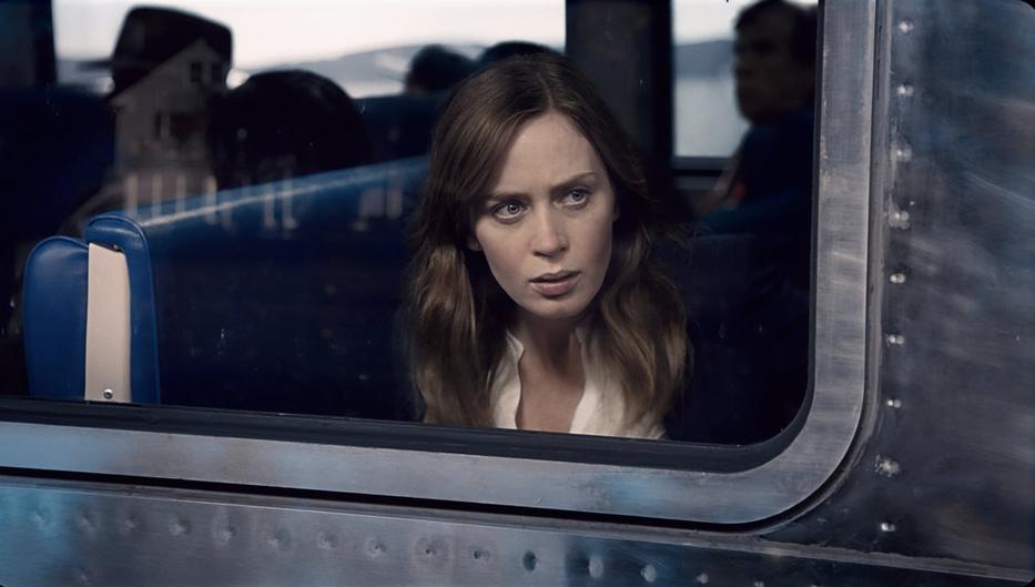 Emily Blunt a Lány a vonaton című filmben