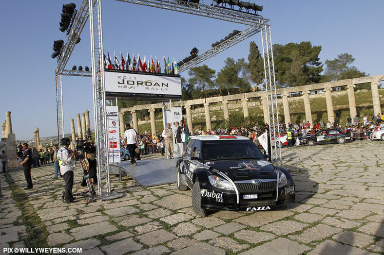 Rajd Jordanii 2011: Ogier lepszy o 0,2 sekundy (wyniki)