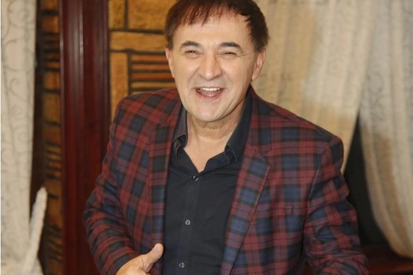 OVO JE ISTINA O PRAVOM IMENU MITRA MITIĆA Pričalo se da mu u ličnoj karti stoje druge informacije