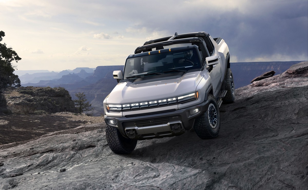 GMC HUMMER EV
