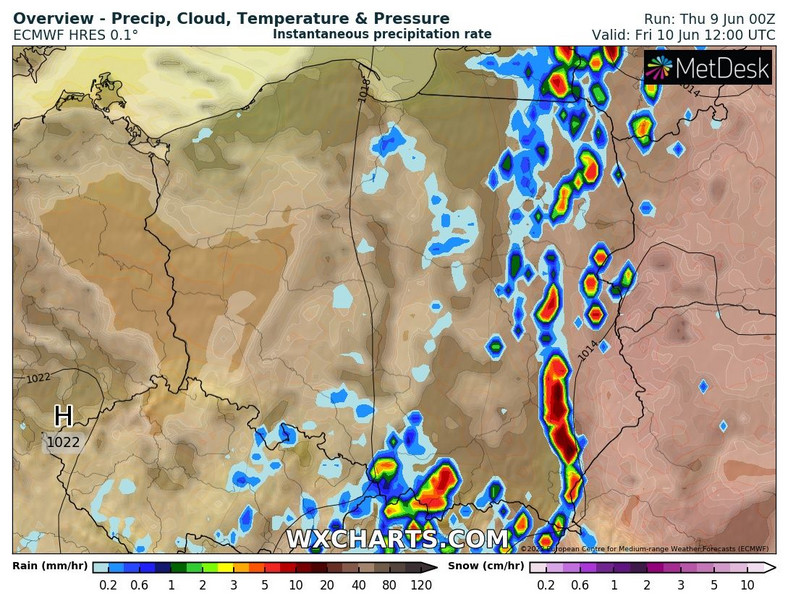 W piątek przelotny deszcz i burze możliwe głównie na wschodzie i południowym wschodzie