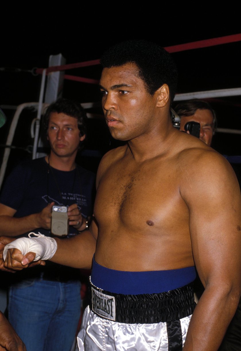 Muhammad Ali odszedł. Przypomnij sobie jak żył legendarny pięściarz