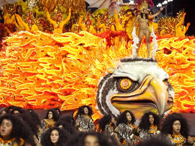 Karnawałowa fiesta w Rio