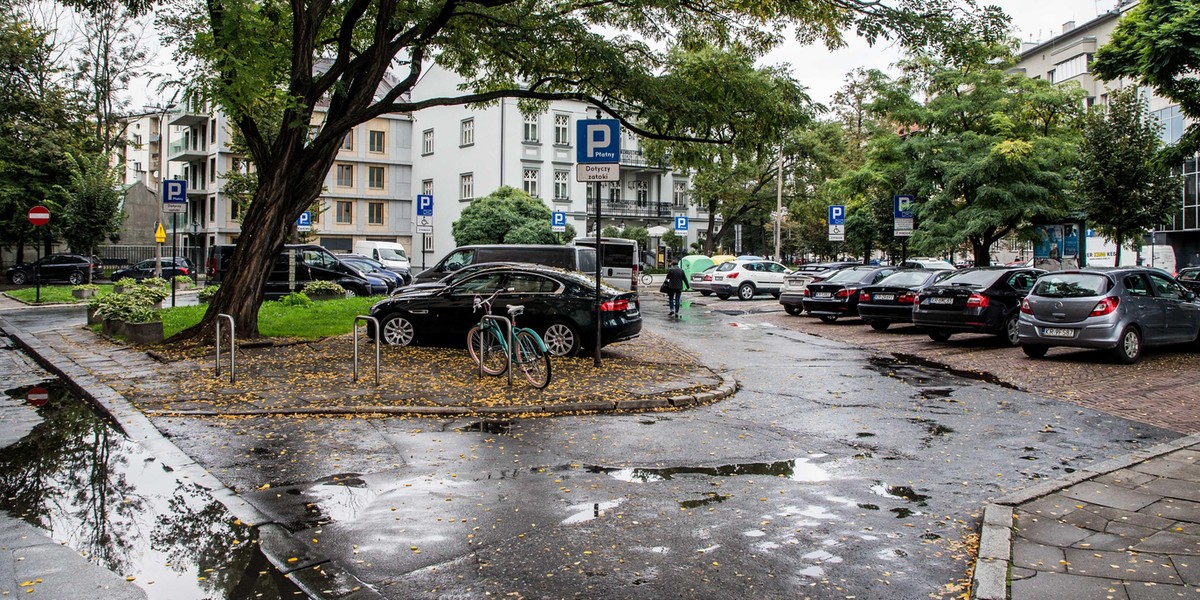 Plac Kossaka przejdzie rewitalizację. Odzyska dawny blask.