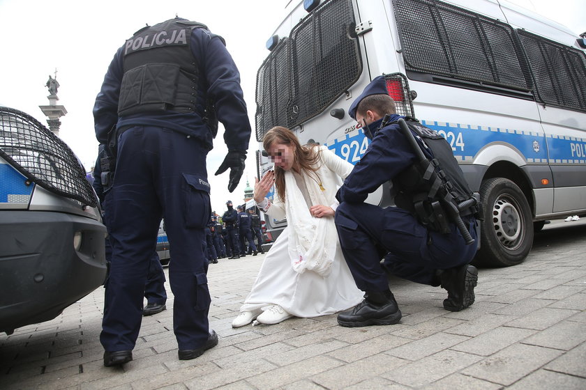 Strajk przedsiębiorców. Policja użyła gazu