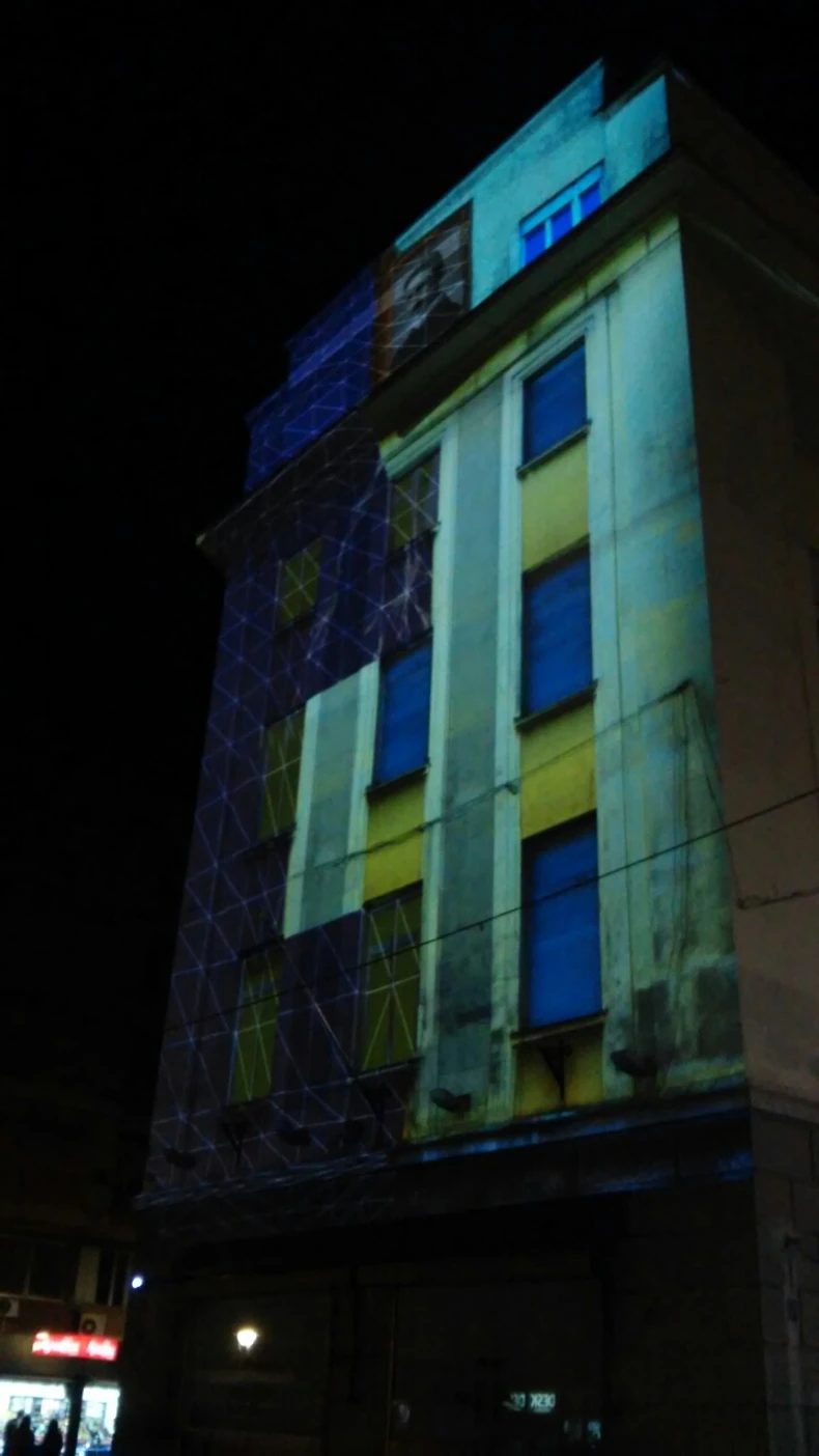 Fasada obojena digitalnom tehnologijom