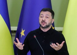 Zełenski grzmi o "słabej reakcji" NATO. "Oni się boją szalonej Rosji"