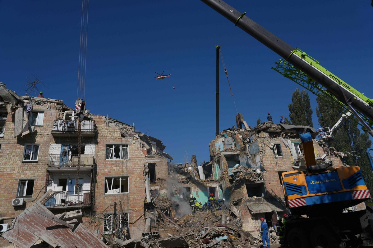 Rosja przeprowadziła zmasowany atak powietrzny na Ukrainę. Nie żyją cztery osoby