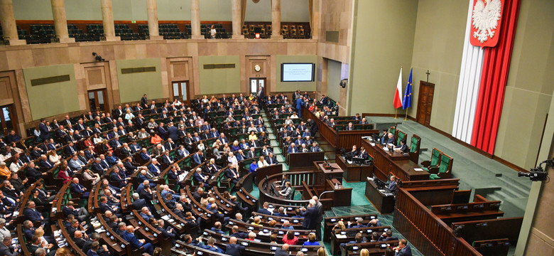 Sejm wybierze nowych członków RPP. Co z podwyżkami stóp?