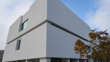 muzeum sztuki nowoczesnej zachwyciło amerykanów. "lećcie do warszawy!"