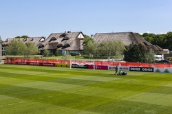 Piłkarze w Opalenicy prawie w komplecie. Dojedzie Krychowiak