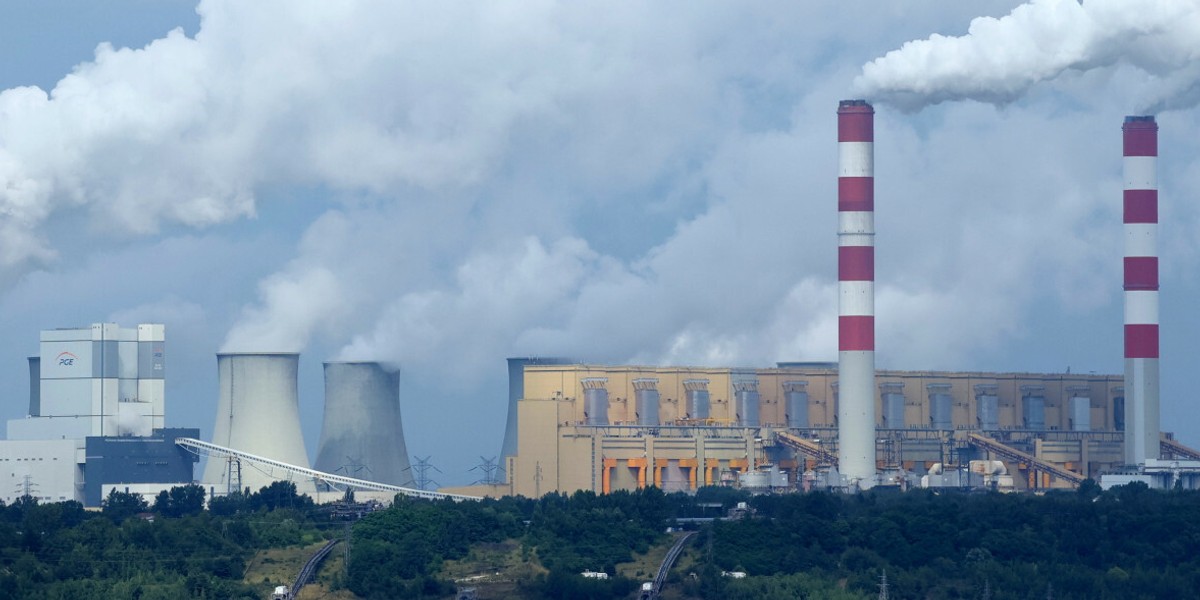 Elektrownia Bełchatów na węgiel brunatny, należąca do PGE. 