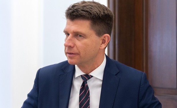 W czwartek Petru i szef PO Grzegorz Schetyna poinformowali, że poseł PO Rafał Trzaskowski jest wspólnym kandydatem Platformy i Nowoczesnej na prezydenta Warszawy, a członek zarządu Nowoczesnej Paweł Rabiej - kandydatem na wiceprezydenta stolicy