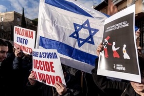 Rome's Jewish Community Demonstrates Against A Law Which Denies Polish Liability During The Shoah