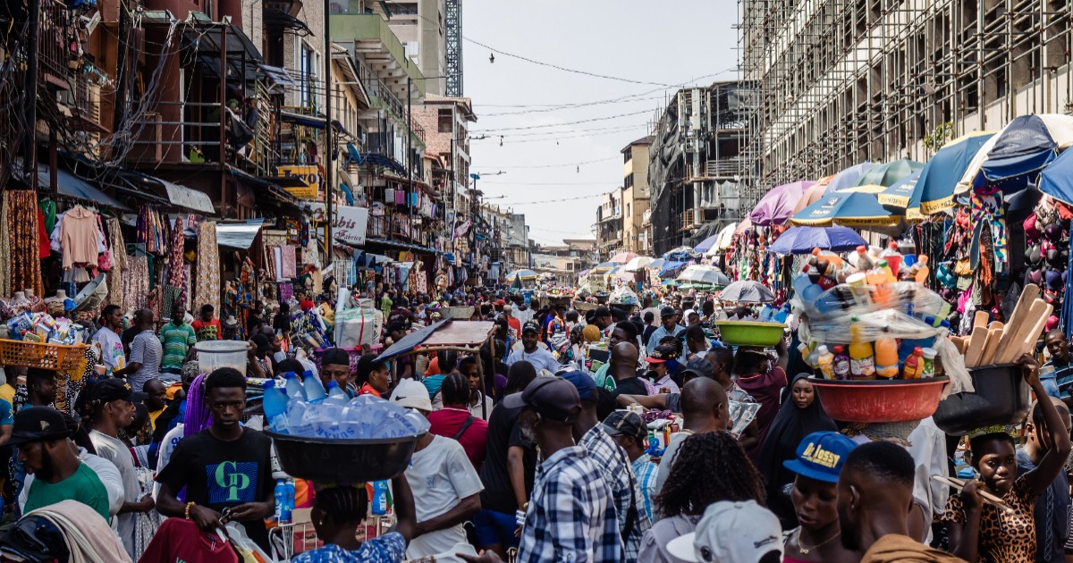Report: Over 40% of Nigeria's informal businesses make less than $12 daily