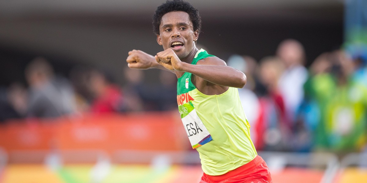 Feyisa Lilesa odzyskał rodzinę. Wicemistrz IO bał się wracać do kraju