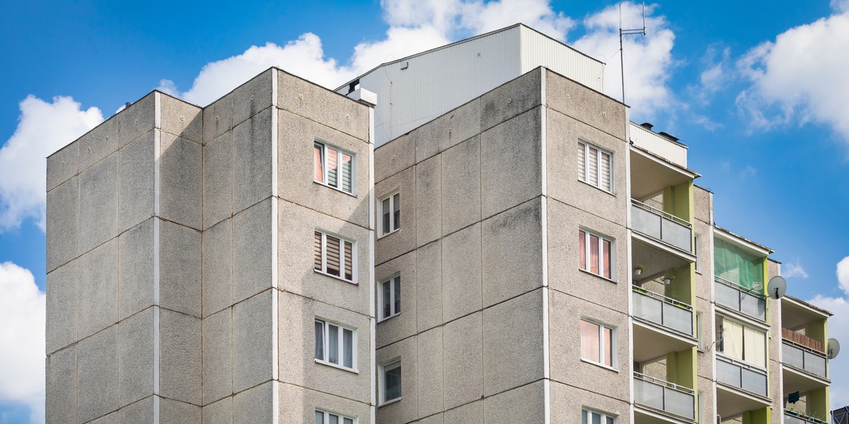 Ceny prądu podnoszą ceny czynszów. Cios w Polaków z blokowisk