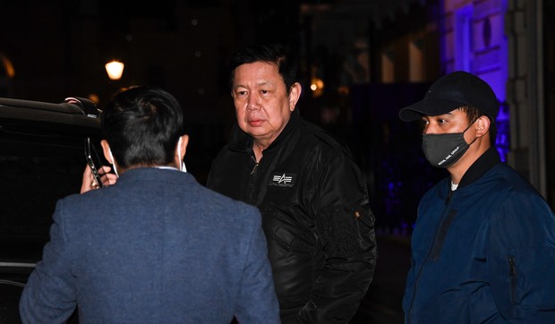 Kjav Zvar Min, ambasada Mjanmara u Londonu