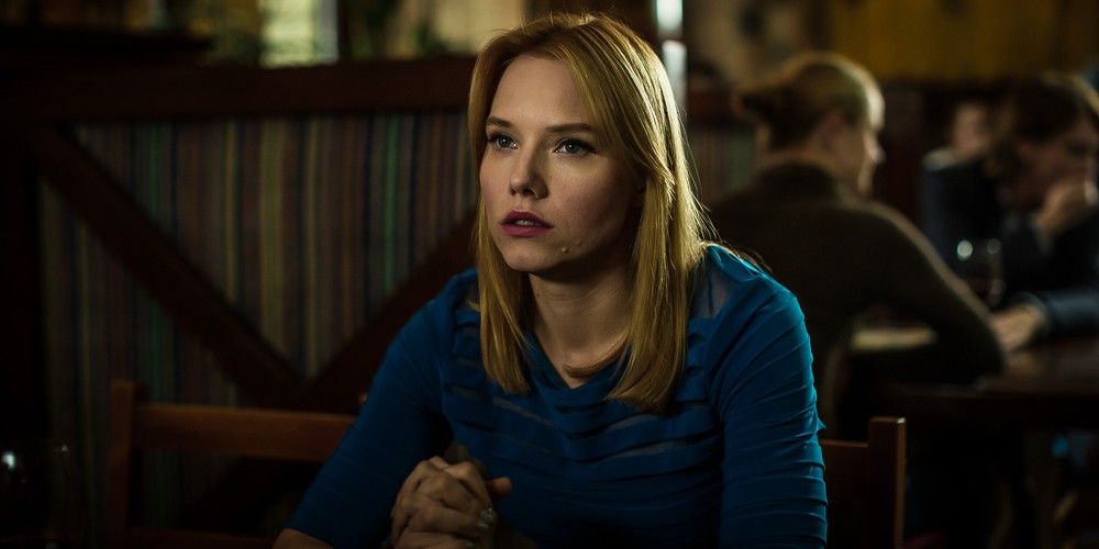 Roma Gąsiorowska w filmie 'Warsaw by Night'