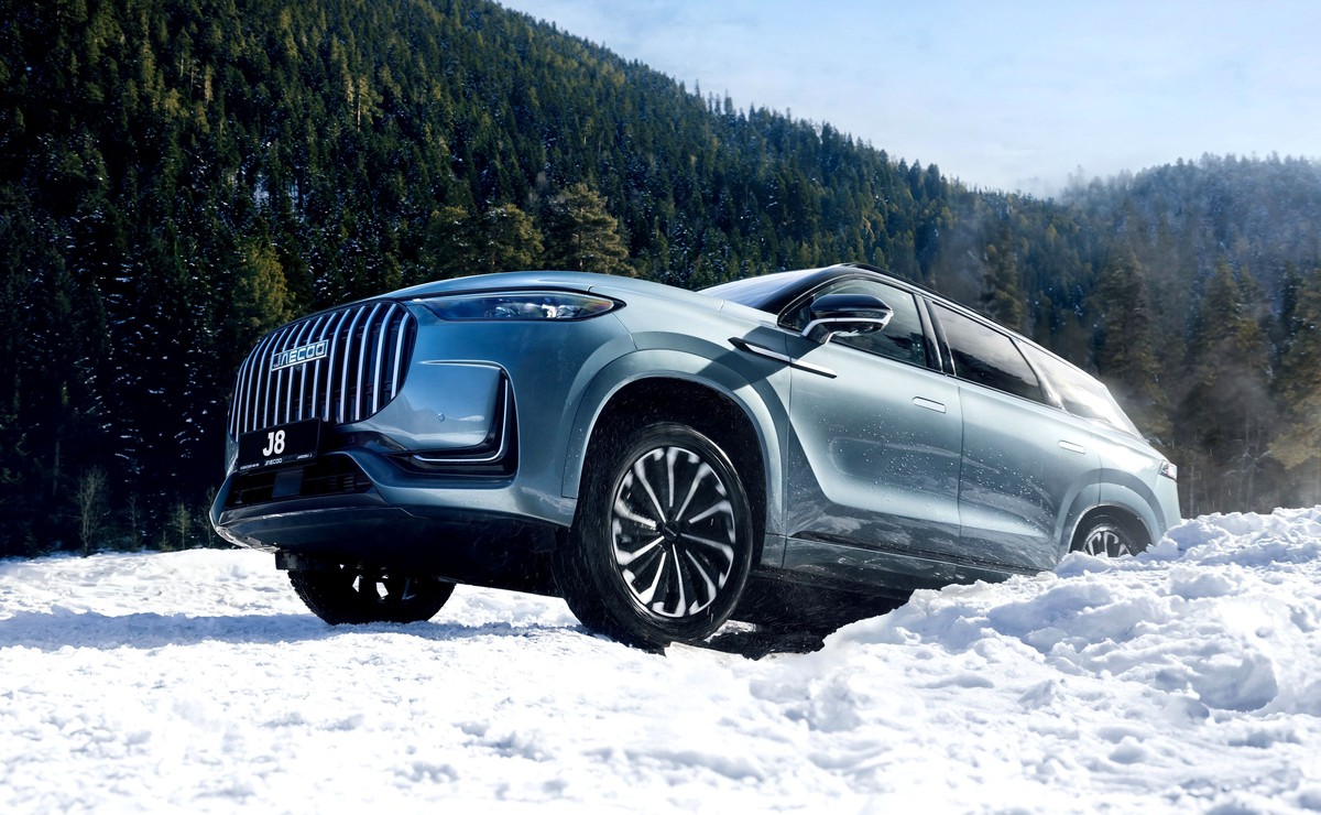 JAECOO 8 Super Hybrid chiński SUV z mocnym napędem