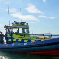 Elképesztő mentéssel indult a Balaton-átúszás!