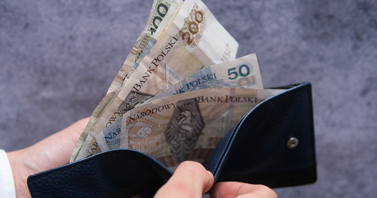 Ostatni rok rządów PiS przyniósł wzrost skrajnego ubóstwa