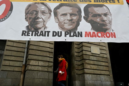Francuzi będą pracować dłużej. Coraz bliżej reformy, która wyprowadziła ludzi na ulice