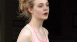 Elle Fanning bez makijażu