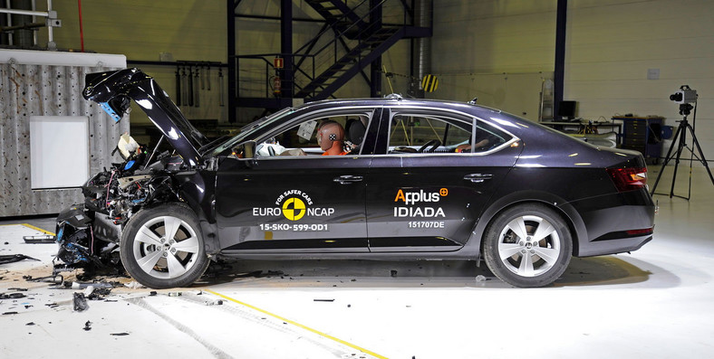 EuroNCAP: Škoda Superb na 5 gwiazdek