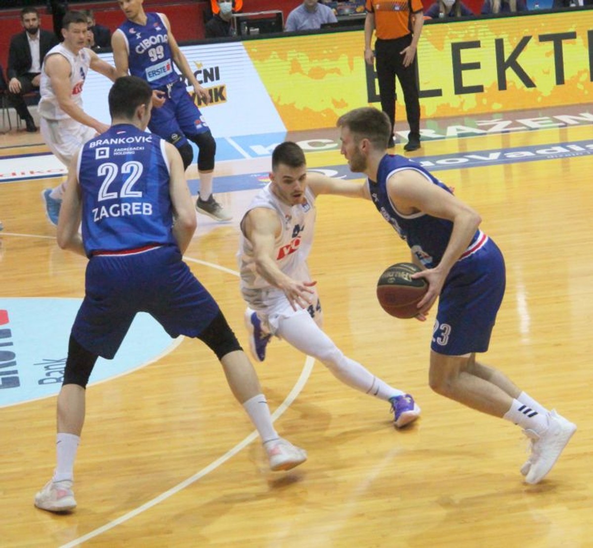 Bice To Luda Zavrsnica Aba Lige Cedevita Olimpija Prekinula Niz Pobeda A Buducnost Nije Dozvolio Iznenađenje Od Cibone