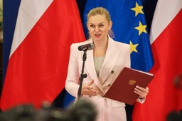 "Pieniędzy na laptopy dla uczniów nie ma". Ministra Nowacka wprowadzi plan naprawczy