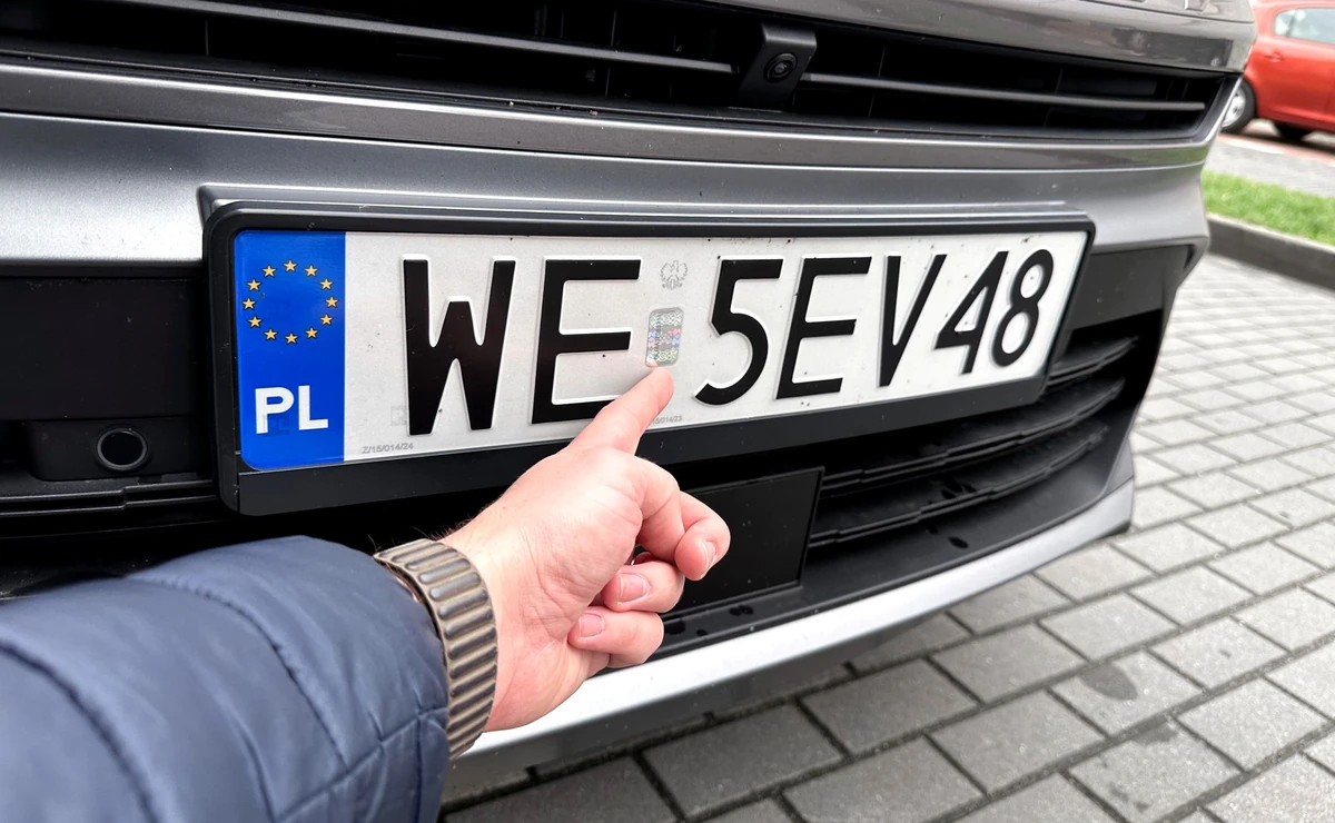 Kierowcy oszukani na "wezwanie do zapłaty". Tysiące złotych znikają w oczach