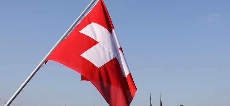 Szwajcarzy mają nowy pomysł na franka? Pogłoska obiegła świat