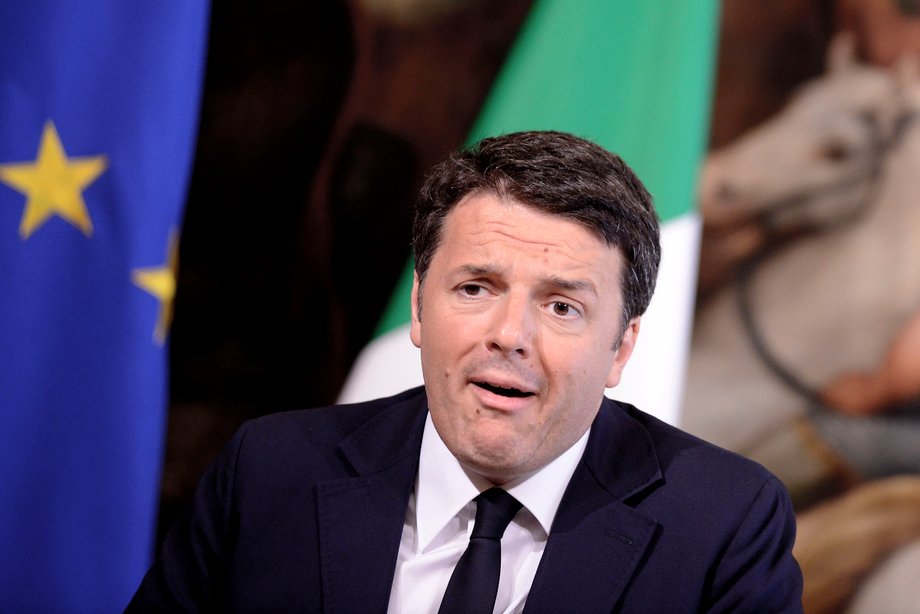 Matteo Renzi i jego Partia Demokratyczna stracili władzę w Rzymie oraz najważniejszym ośrodku gospodarczo-kulturalnym północnych Włoch