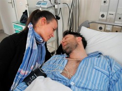 Mucha porwie ukochanego. Skąd?