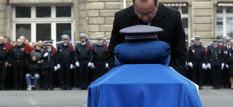 Hollande odznaczył pośmiertnie troje policjantów