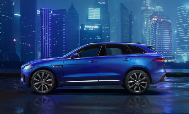 Nowy jaguar F-PACE - tak wygląda pierwszy crossover z pazurem. Foto i WIDEO