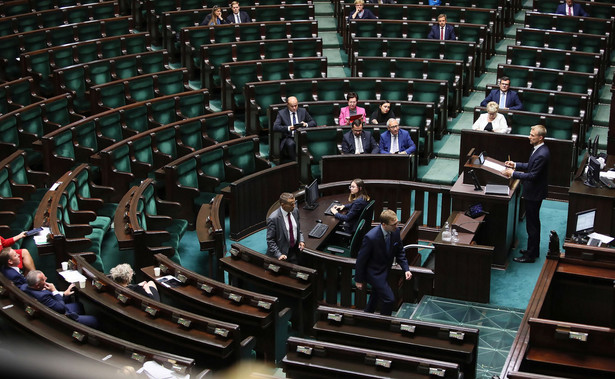 Opozycja: PiS zastanawia się, jak Polakom ukraść wolne wybory. Kaczyński ma jakiś szalony plan