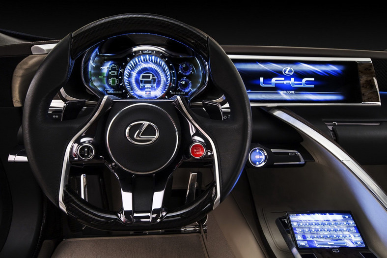 Lexus LF-LC Concept w niebieskich barwach podczas Sydney Motor Show