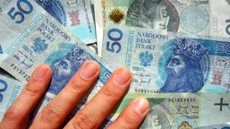 20 lat pracy daje 345 zł więcej! sprawdź, jak otrzymać dodatek do zasiłku dla bezrobotnych