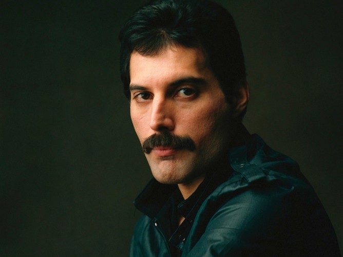Freddie Mercury (1946 - 1991)