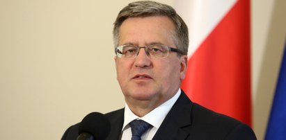 Prezydent uhonorował Buzka