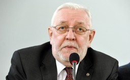 Jerzy Stępień: Najpierw ustalmy, kim ma być sędzia