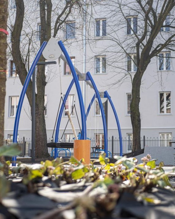 Był parking, jest zielony skwer. Tak Łódź zmienia miejsca publiczne