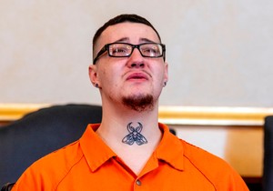  Džejms Šira 