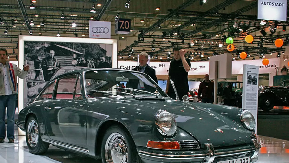 25.Techno Classica Essen 2013 - uczta dla miłośników oldtimerów